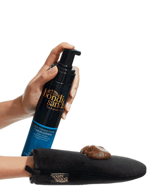 Self Tanning Foam 1 Hour Express and Application Mitt gif