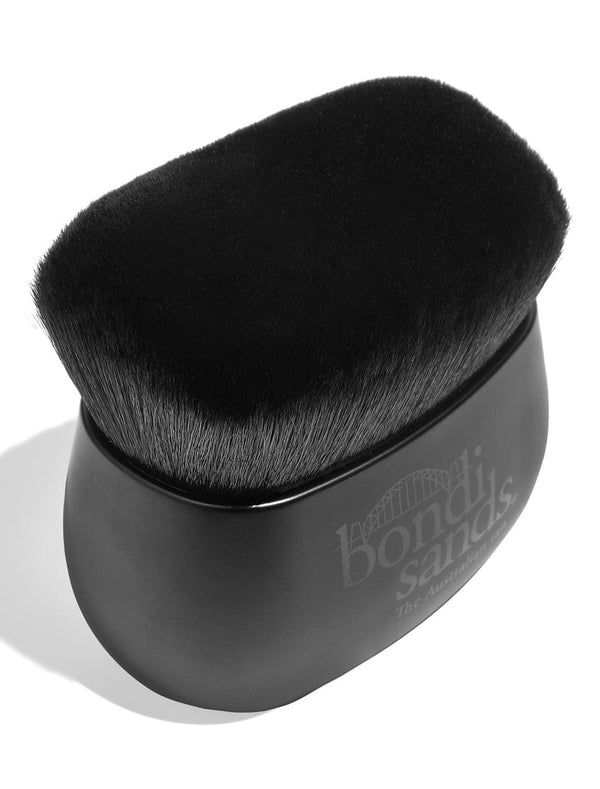 Body Brush With Custom Curved Brush Head For Perfect Tan Finish